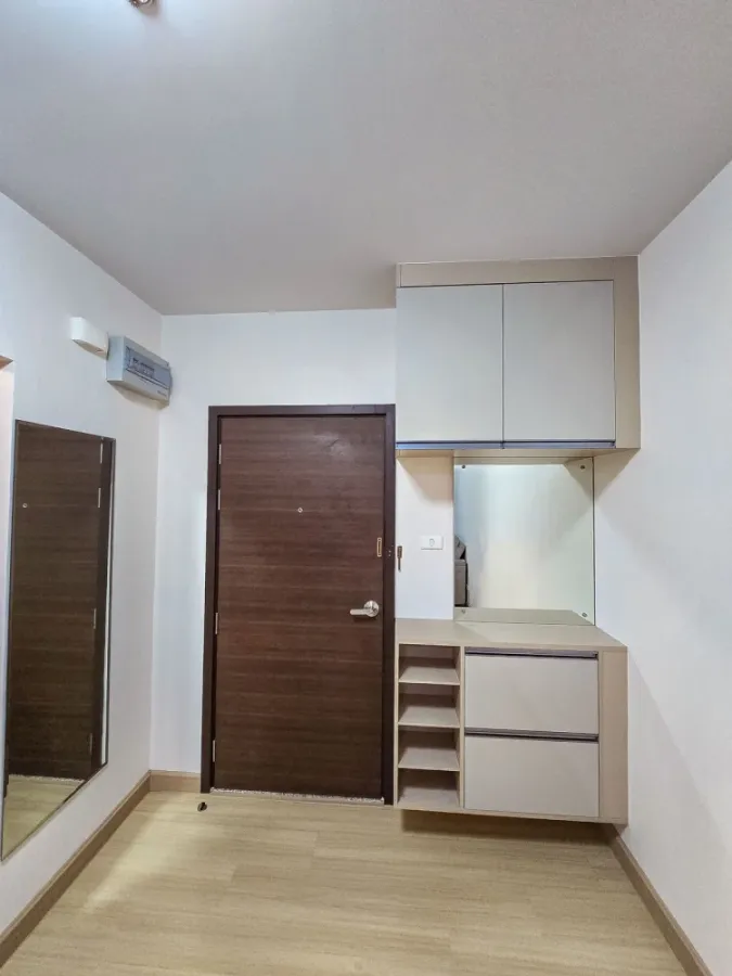 For sale: Supalai City Resort Rama 8, a lovely room with complete decorations. Reserve now!