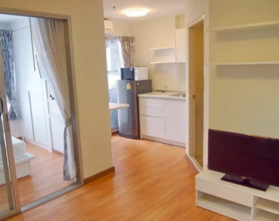 Condo for rent, The Trust Residence Pinklao (Borommaratchachonnani), pool view, Can't reserve, can't anymore !!