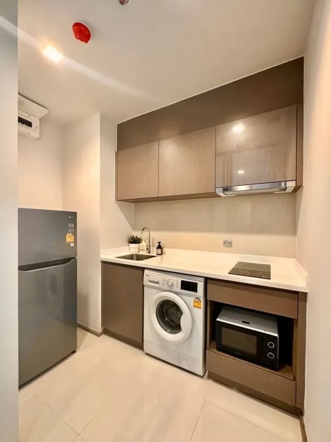 Condo for rent at Life Ladprao Valley. Fully furnished and equipped with appliances. Just bring your suitcase and move in!