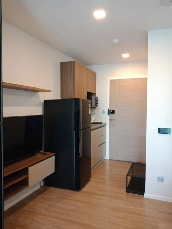 ห้องดีมาแล้ว ให้เช่า เคฟ ทาวน์ สเปซ ขนาด 25 ตร.ม ตำแหน่งห้องดีมาก ในราคาจับต้องได้ จองก่อนได้ก่อนจ้า
