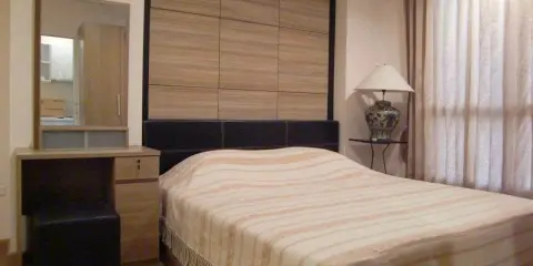 ปล่อยเช่า ไลฟ์ แอท รัชดา (ลาดพร้าว 36) ห้องแต่งเรียบง่าย ดูดีมีสไตส์ เฟอร์นิเจอร์อย่างดี จองด่วนจ้า