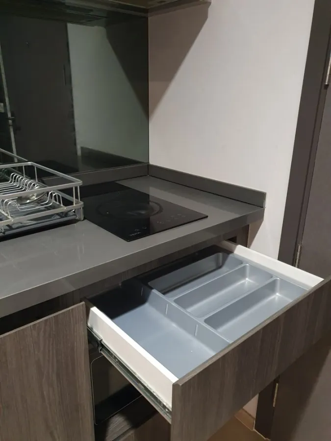 Condo for rent Ideo Ratchada-Sutthisan. room ready Decorated in gray-white tones has a height of 14th floor north