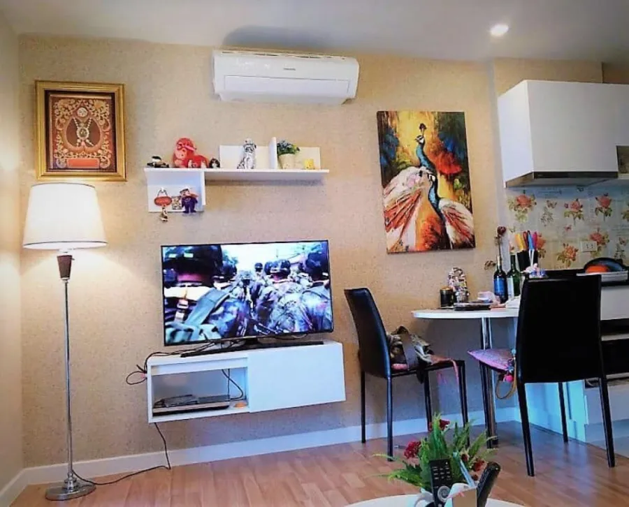 Selling We Condo, beautiful room, fully furnished. Don't be late, book now!!