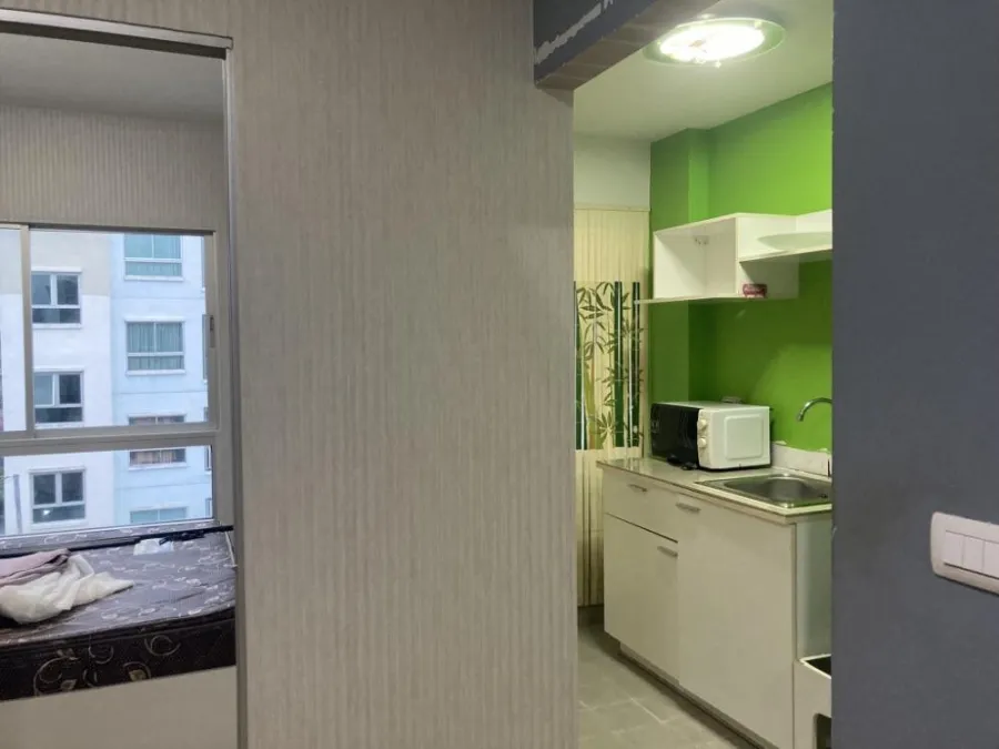 For rent, The Kith Lam Luk Ka, Khlong 2, 5th floor, comes with complete decoration. Just carry your bags and move in. Reserve now.