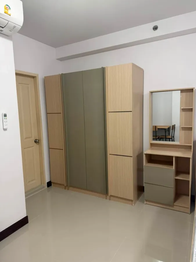 For rent: Supalai Park Ratchaphruek-Phetkasem, studio unit, fully furnished, spacious and comfortable. Book now!