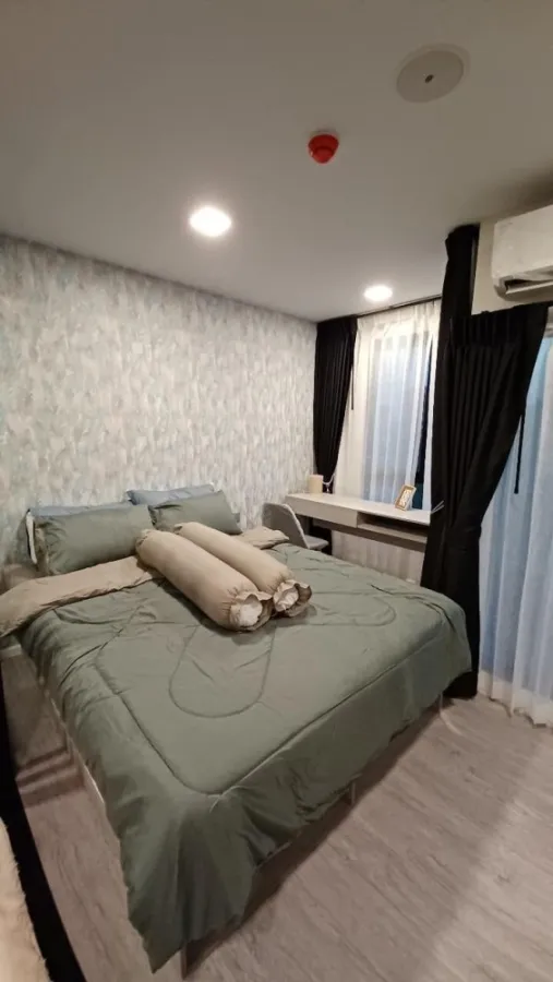 For rent, Cave Eva, 4th floor, outside view, partition room fully furnished Ready to move in. Hurry up to reserve before it's gone.