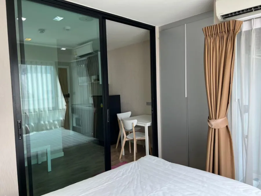 ขาย เอชทู รามอินทรา 21 กั้นห้องเป็นสัดส่วน ตกแต่งผนังสวยๆ แต่งห้องคลีนๆ มาแต่ตัวเข้าอยู่ได้เลย