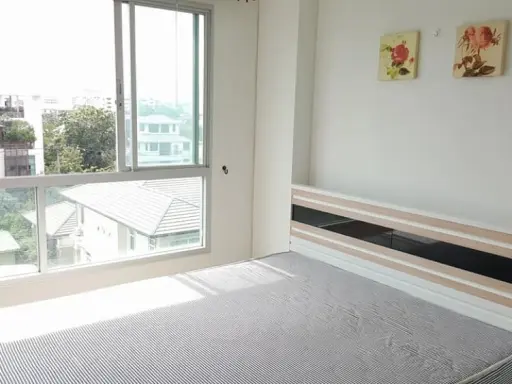 For rent, Lumpini Place Ratchayothin, decorated in a minimalist style, simple and comfortable, move it, you won't regret it.