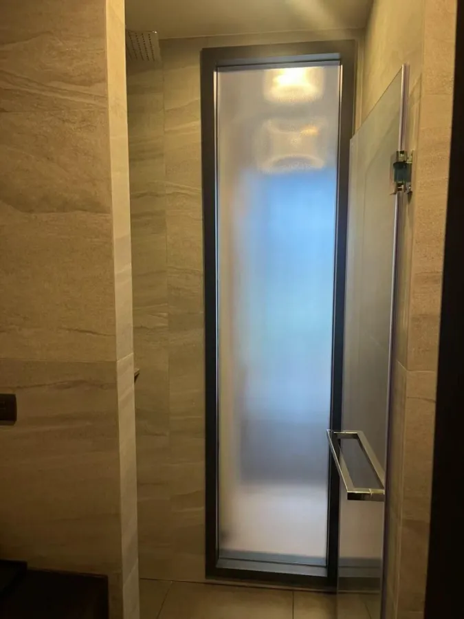 For rent, Edge Central - Pattaya (Central Pattaya), 21st floor, beautiful view, open, comfortable to the eyes, the room is decorated very stylishly, u