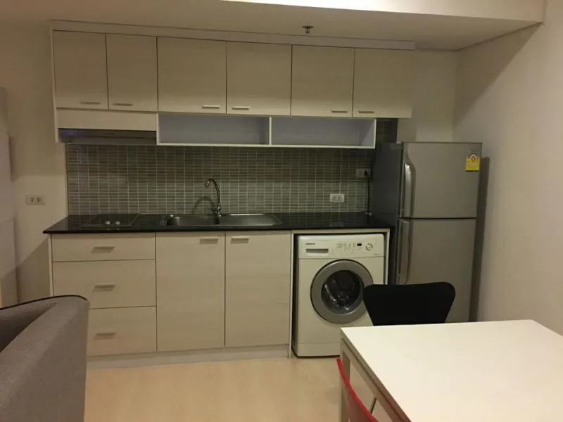 Condo for rent My Resort Bangkok, corner room, beautiful view Fully furnished, fully furnished, don't hesitate, book now.