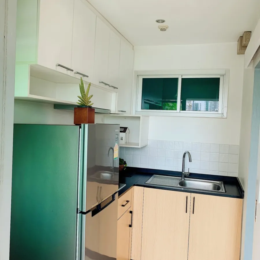 For sale / rent Condo One Sukhumvit 67, beautiful room, fully furnished, close to BTS, ready to book
