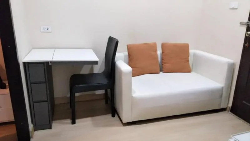 Urgent rental !! Condo The Teak Bangna-Trad, conveniently located near the train, do not miss !!