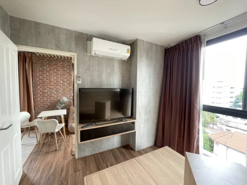 ให้เช่า!! คอนโด ชาโตว์ อินทาวน์ พหลโยธิน 32 ชั้น 8 ห้องมุม แต่งเฟอร์นิเจอร์ครบ พร้อมเข้าอยู่ได้เลย!!