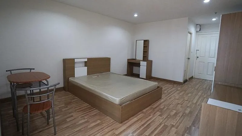 ให้เช่า Regent Home 15 แจ้งวัฒนะ ตกแต่งเฟอร์ครบ ห้องสะอาด เข้าอยู่ได้เลยจ้า