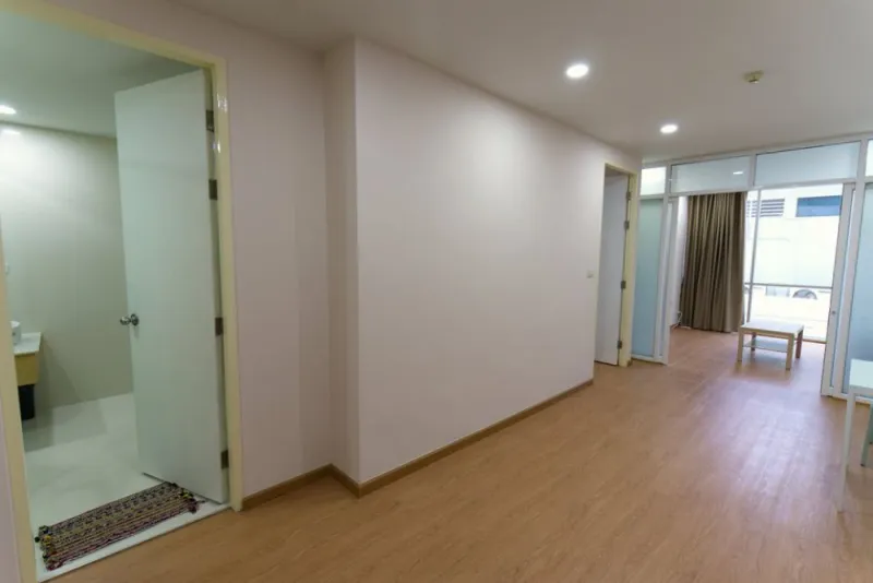 ขายคอนโด วิลล่า ราชครู ใกล้รถไฟฟ้า พร้อมอยู่ จองเลย !!