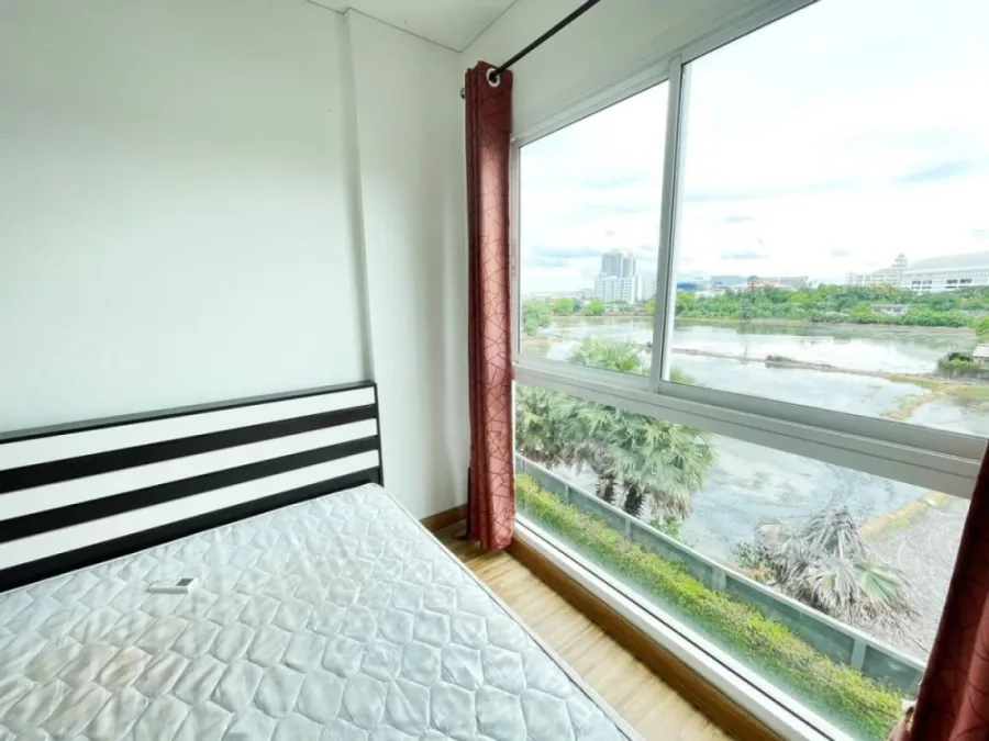 For rent: The Iris Bangya, 4th floor, fully furnished, very livable. Book now, don't miss out!