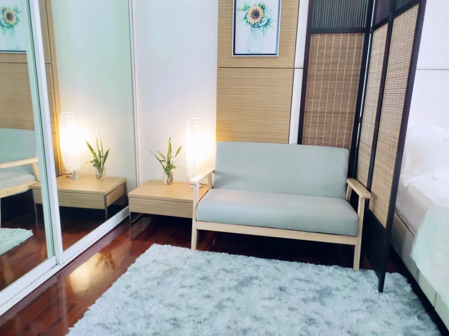 Condo for rent at Pipat Place. Fully furnished with appliances. Just bring your suitcase and move in! Don't wait!
