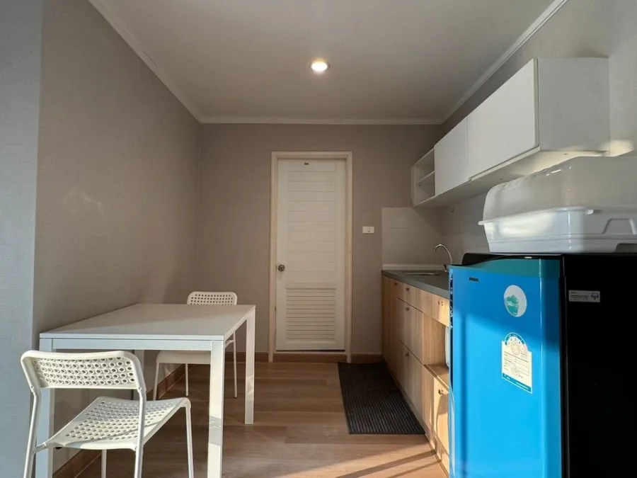 For sale or rent Lumpini Ville Nakhon In-Riverview. The view of the Chao Phraya River is very beautiful. Make a reservation and you won't be disappoin