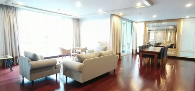 ให้เช่า คอนโด เดอะพาร์ค ชิดลม พื้นที่กว้าง 3 ห้องนอน พร้อมอยู่ ใจกลางเมือง เดินทางสะดวก อย่ารอช้า!! images