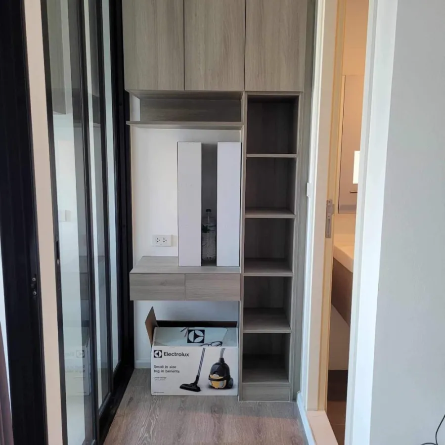 For sale: Knightsbridge Sukhumvit-Thepharak, 34th floor, city view, very premium decorated room, nice to sleep, just come and stay.