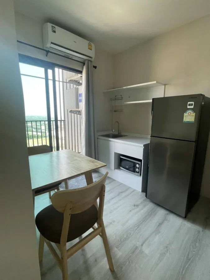 For sale or rent: Plum Condo Central Station. Nice unit on a high floor with good ventilation. Fully furnished; just bring your belongings and move in