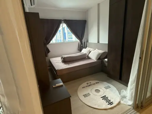 Plum Condo for rent, Chaengwattana, Don Mueang, Building B, swimming pool view, with furniture and appliances, reserve now. images