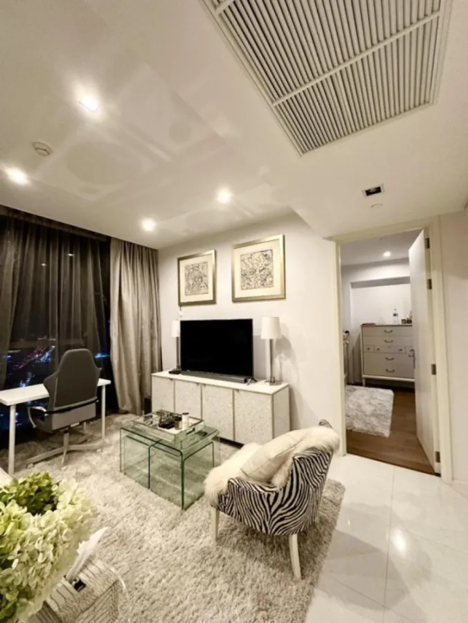 ขาย เดอะ แบงค็อค สาทร ชั้น 22 วิวแม่น้ำเจ้าพระยา built in เฟอร์นิเจอร์ครบชุดระดับ Luxury จองด่วนๆ
