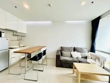 Sell / rent T.C. Green Condo, high floor room, ready to move in, don't wait!!