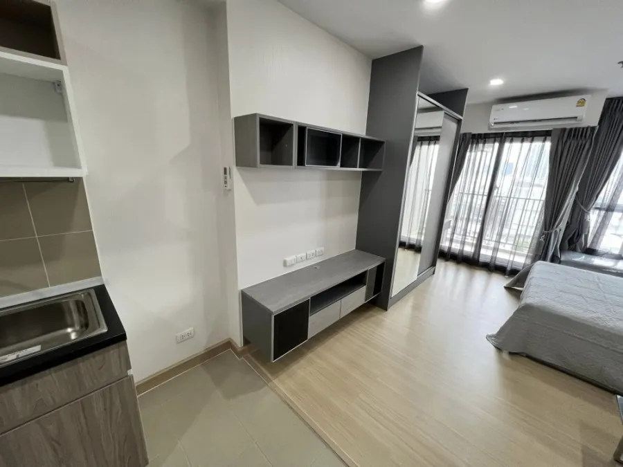 For rent!! Condo Supalai Veranda Ramkhamhaeng, 11th floor, Building A, beautiful room, nice to live in. Hurry up and reserve it, don't wait!!