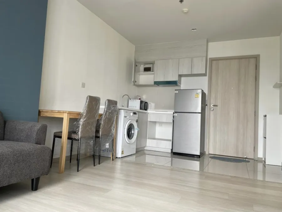 For sale, for rent, Life One Wireless Condo, 29th floor, high view, nice wallpaper, best price, hurry and reserve now.