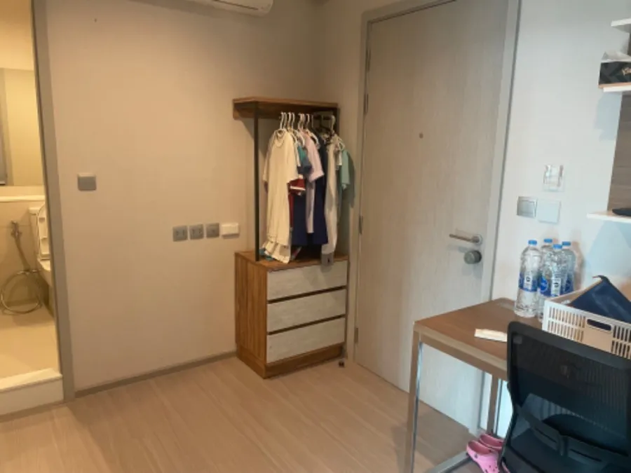 ขายด่วน!! คอนโด ไลฟ์ สุขุมวิท 62 ห้องตกแต่งสวย เฟอร์นิเจอร์ครบครัน พร้อมเข้าอยู่ รีบจองเลย!!