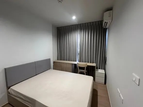 ปล่อยเช่าห้องคอนโด Common TU ห้อง 1 Bedroom ชั้น 27 วิวสวย วิวระเบียงหันไปทางถนนพหลโยธิน เฟอร์นิเจอร์และเครื่องใช้ไฟฟ้าครบ จองเลย