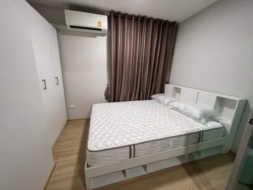 For rent, Plum Condo Chaengwattana Station, Phase 4, Building D, 8th floor, separate kitchen and living area, hurry to book.