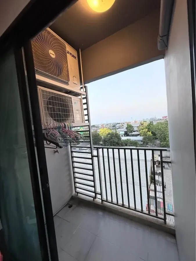 Selling The Excel Khu Khot condo. Nice unit, fully furnished with appliances. Book now!