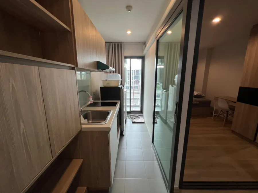 Condo for sale: The Excel Hideaway Sukhumvit 71, swimming pool view, good location, near BTS Phra Khanong.