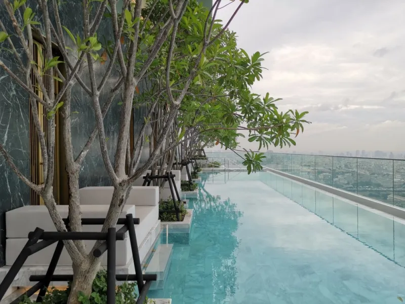 ขาย ให้เช่า คอนโด 28 ชิดลม ตกแต่งบิ้วอิน ระเบียงบานพับ กว้าง จองก่อน ได้อยู่ก่อนเลยจ้า