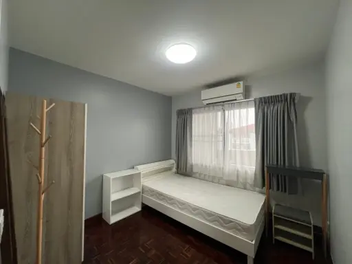 For rent: Baan Suan Thon PhutthaBucha 47, a nice room, good location, comes with complete facilities, don't miss it.