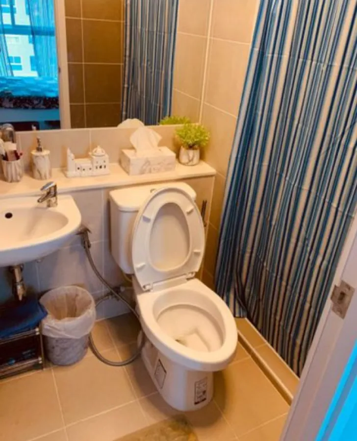 For rent urgently!! Plum Condo Ramkhamhaeng Station, best rim room, good location, hurry and book now!!