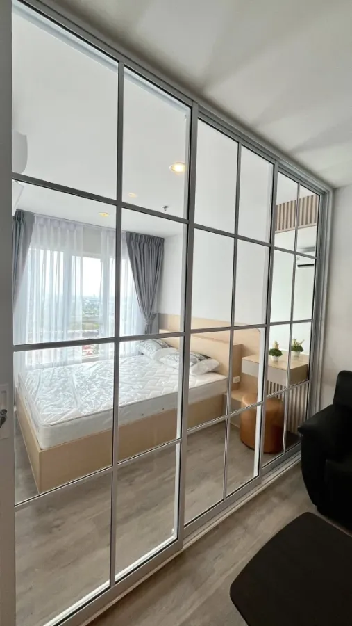 Condo for rent at Regent Home Bangna. Clearly partitioned rooms, fully furnished with appliances. Just bring your belongings and move in! Don't wait!