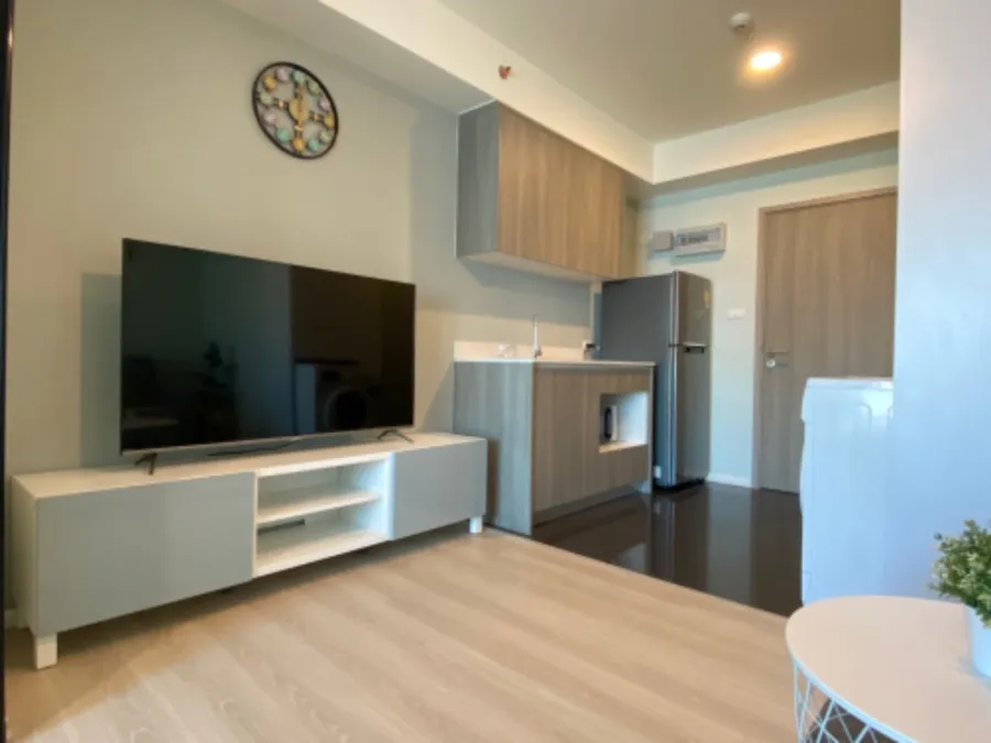 For rent, A Space Mega, 12th floor, new room, unpacked, fully furnished, nice to say, don't miss it.