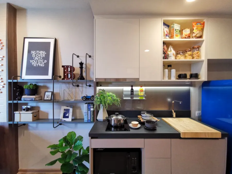For sale/rent: Oka Haus Sukhumvit 36, ready to move in, high floor, spacious, reserve now, don't miss out!