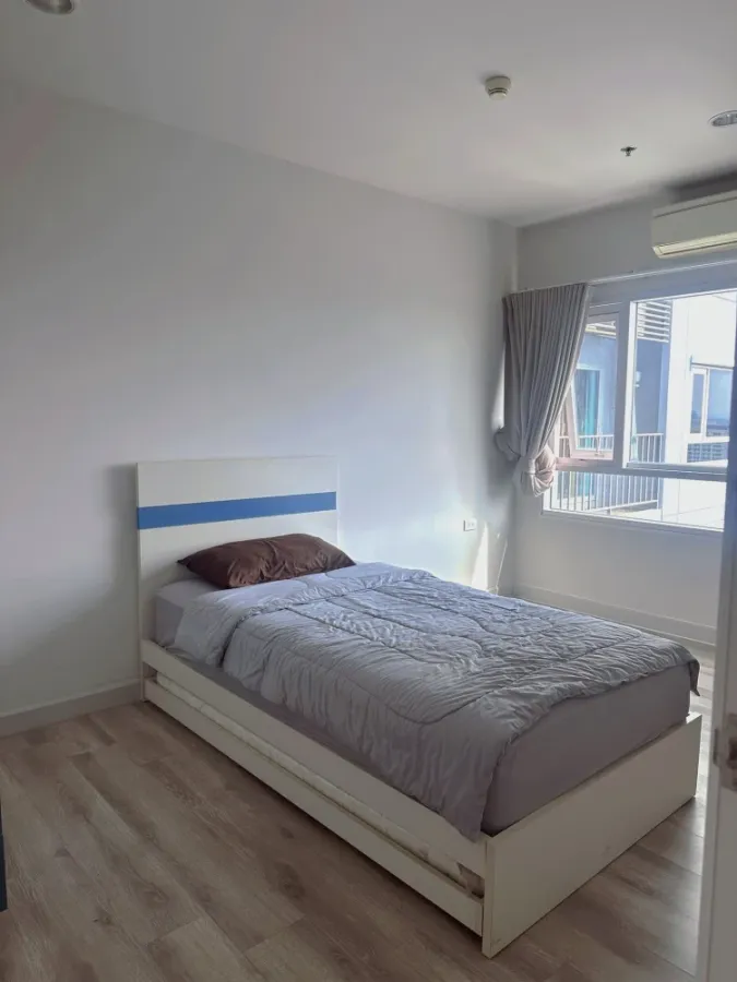 For rent: Centric Sea Condo, ready to move in, fully furnished, just bring your own luggage and move in!!