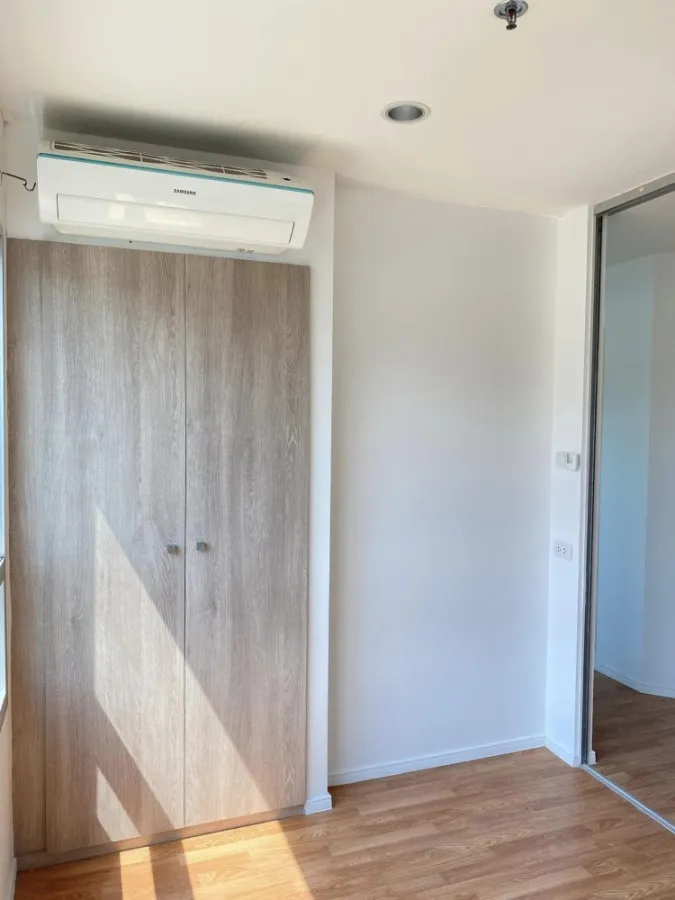 Condo for sale, rent, Lumpini Phetkasem 98, separated rooms. Hurry and reserve yours now.