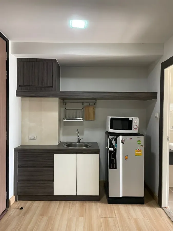 ให้เช่า Living Avenue Bangsaen ห้องน่าอยู่ ชั้น 3 ทำเลดี เฟอร์นิเจอร์ครบครัน ดีแบบนี้จะรออะไร