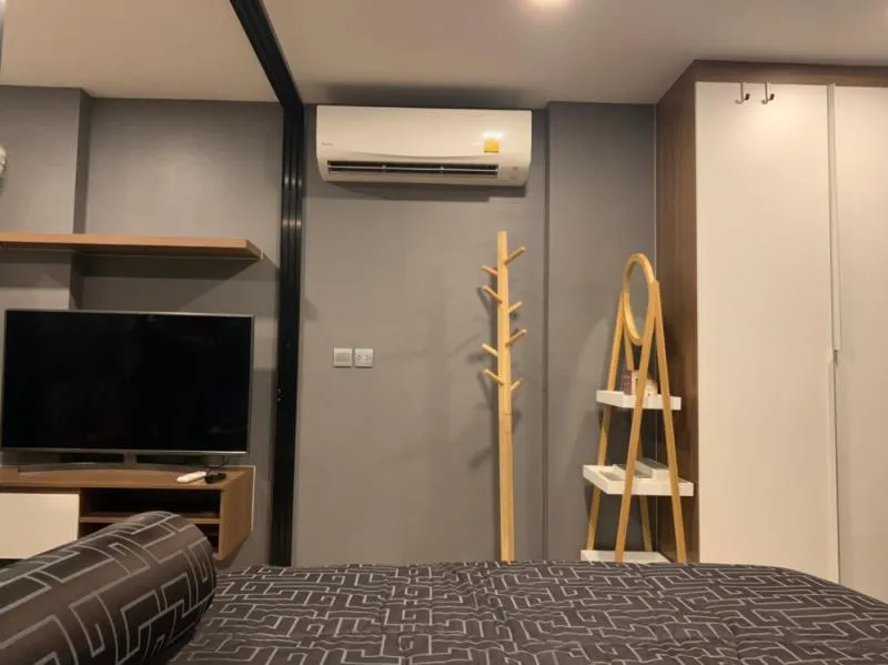 For rent condo แอทโมซ ลาดพร้าว 71 ตกแต่งพร้อมเข้าอยู่ ชั้นบนสุด บรรยากาศเริ่ด ราคาไม่แรง จองด่วนน