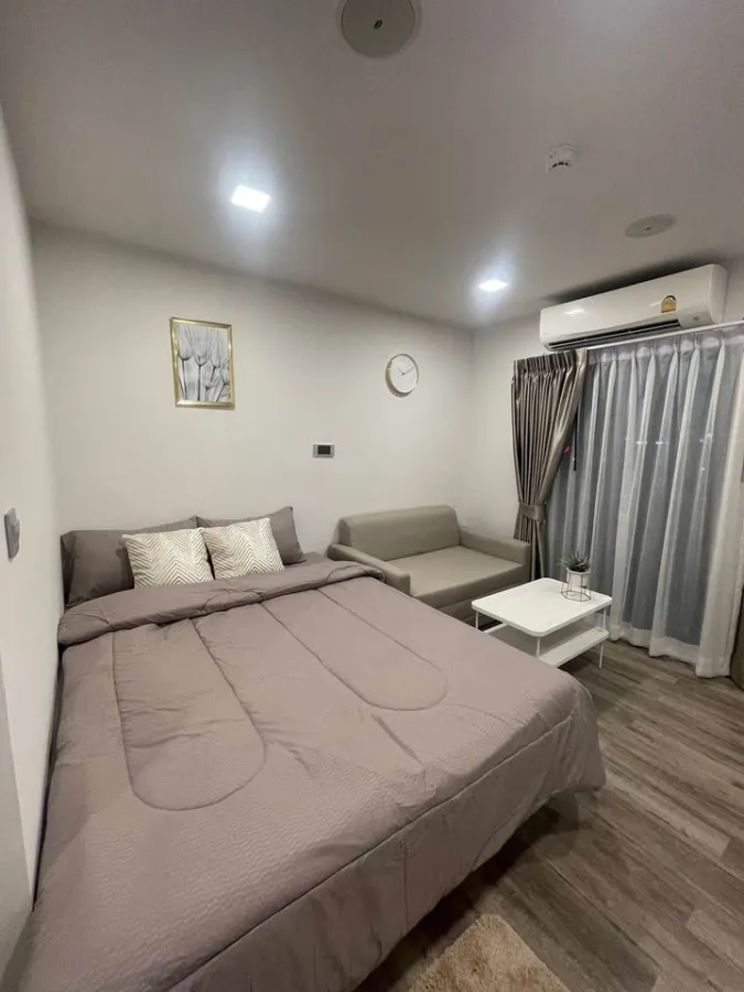 For rent, Atmoz Chaengwattana, 8th floor, beautiful room, fully furnished. Ready to move in immediately. Book now. Hurry up.
