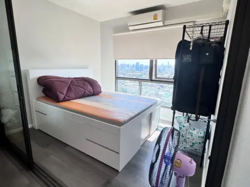 For rent: The Stage Taopoon Interchange, 26th floor, city view, fully furnished. Book now!