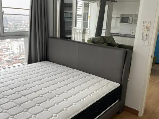 For rent, The Parkland Grand Taksin, high floor, beautiful view, north room, complete electrical appliances. Don't delay, book now. images