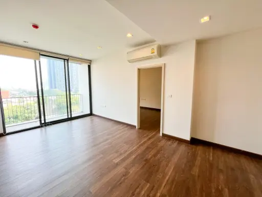 ขาย คอนโด ฮาสุ เฮาส์ ทิศใต้ วิวคลอง ห้อง Semi-Furnished พลาดไม่ได้แล้ว
