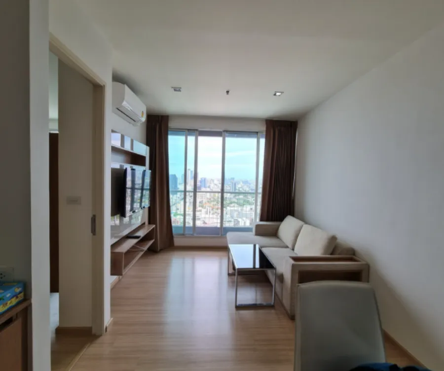 ขาย/เช่า คอนโด ริทึ่ม สุขุมวิท 50 ชั้นสูง วิวโล่ง พร้อมอยู่ ทำเลดี ใกล้ BTS อย่ารอช้า!!